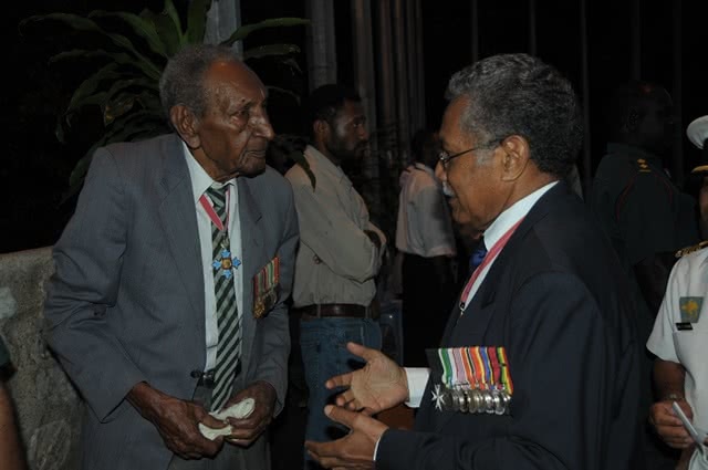 Sgt Ben Moide and Brigadier Ted Diro 2008 PNG Remembrance Day Service